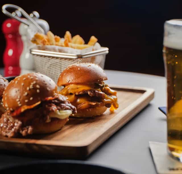 TOP HRANA? DA! VRHUNSKI BAR? O DA!